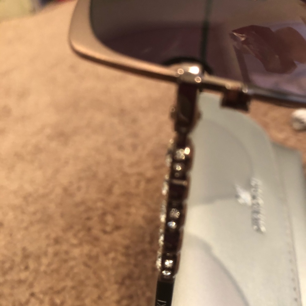 ‼️SOLD‼️Swarovski sunglasses with crystals NWOT - Picture 6 of 9